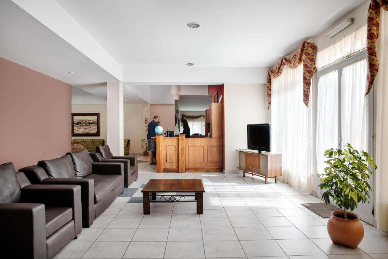 Hotel Amado El Calafate Extérieur photo